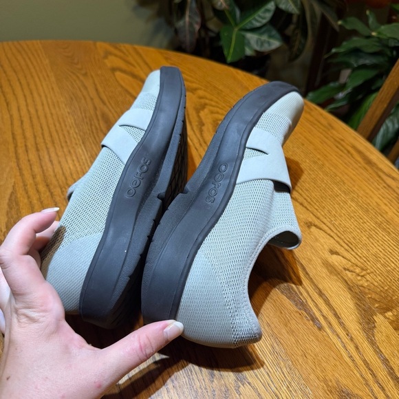 OOFOS OOMG LOW MENS SHOES SIZE 10 - Picture 5 of 8